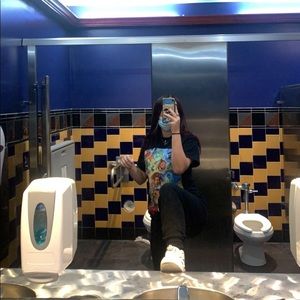 Meet your Posher, Kara